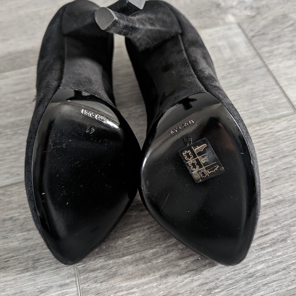 Dolce and Gabbana stiletto laced heels - Picture 6 of 10